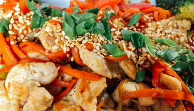 Buddha Bowl Thaï au tofu et légumes