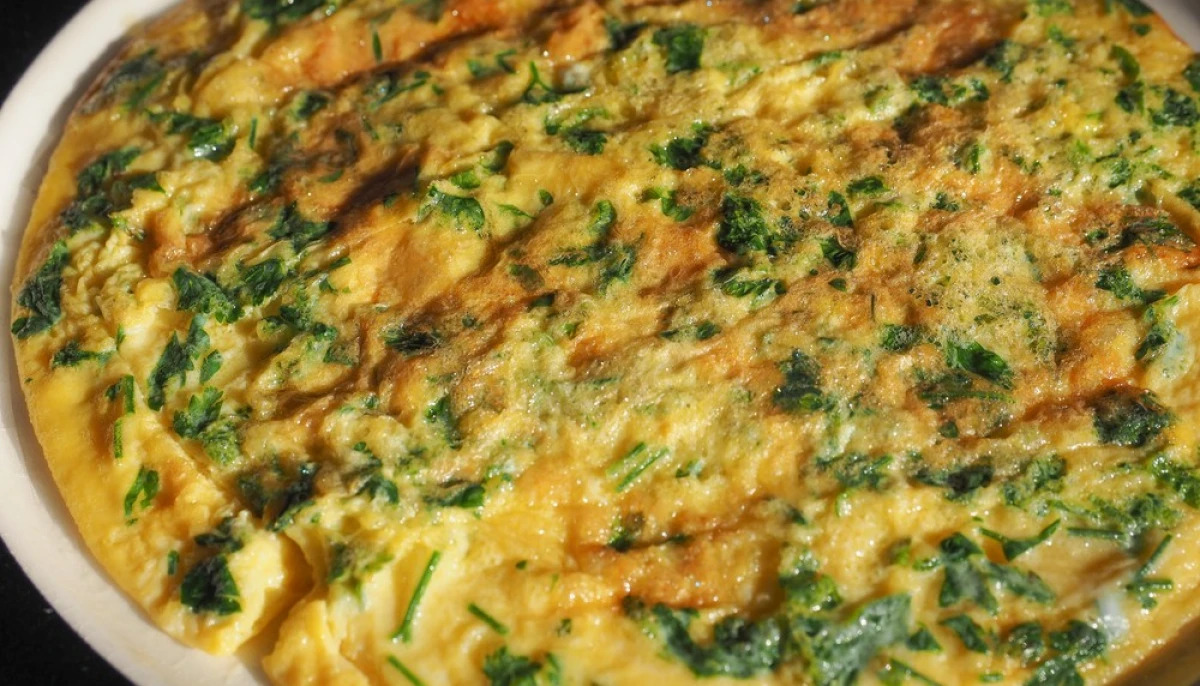 Omelette aux fines herbes et fromage de chèvre