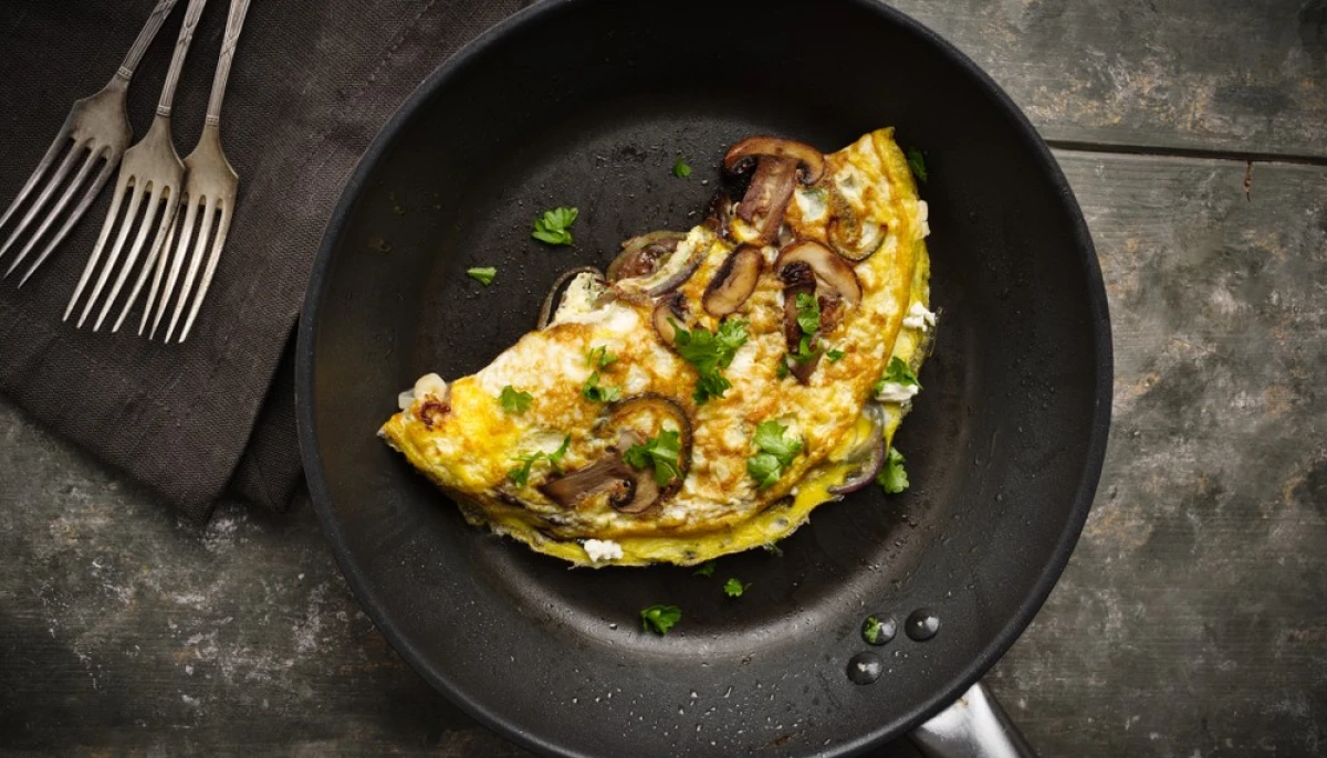 Omelette aux champignons et fines herbes
