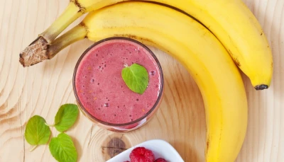 Smoothie banane et framboise