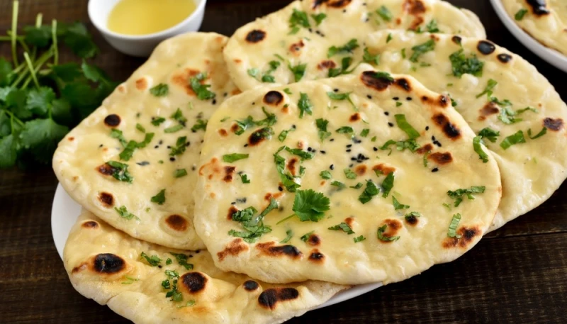 Pain naan à l'ail