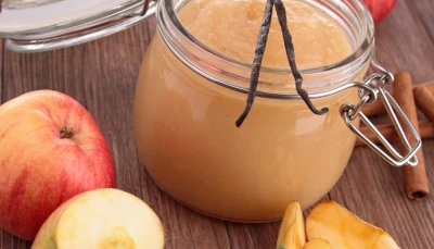 Compote maison pommes-poires à la vanille