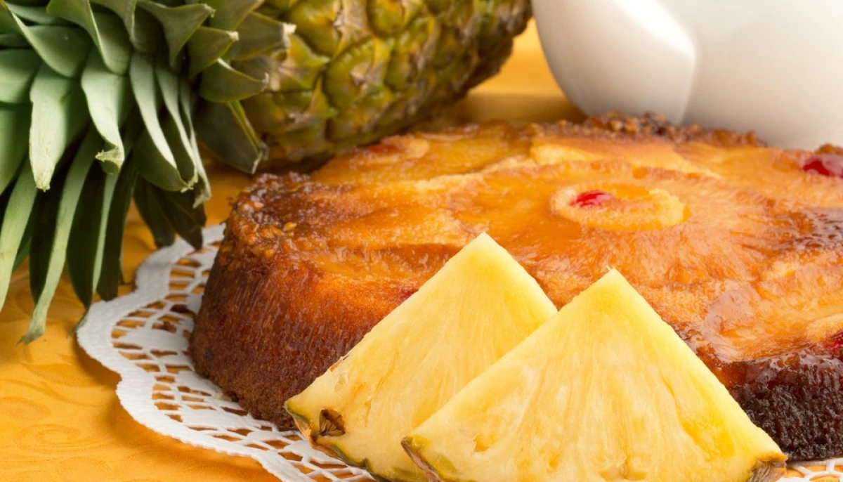 Gâteau renversé à l’ananas frais