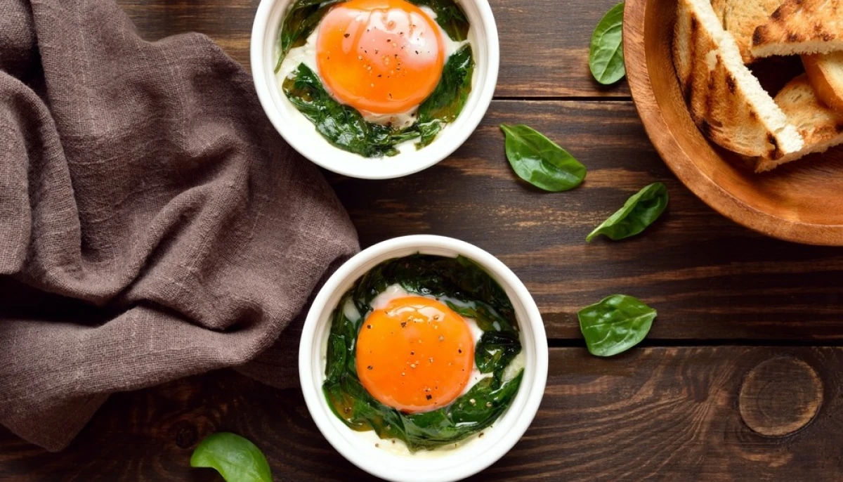 Œufs cocotte aux épinards et crème légère
