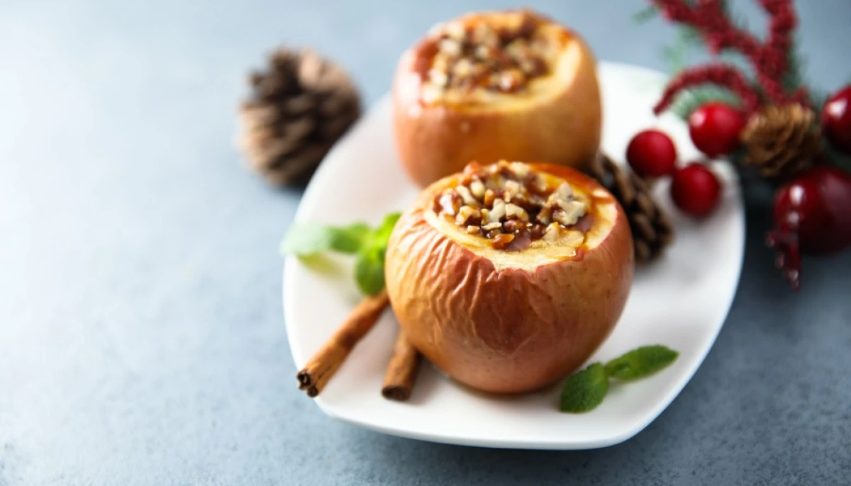 Pommes rôties au four, miel et noix