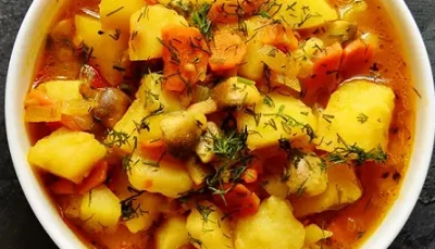 Ragoût de pommes de terre et carottes