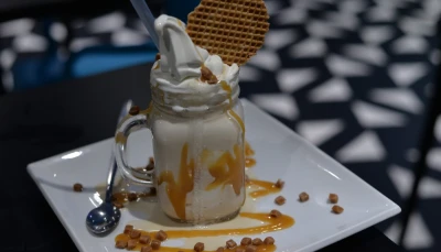 Milkshake caramel gourmand