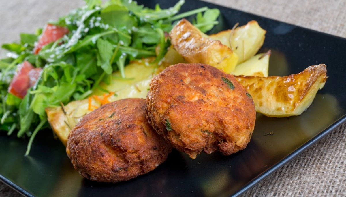 Boulettes de thon, citron et persil