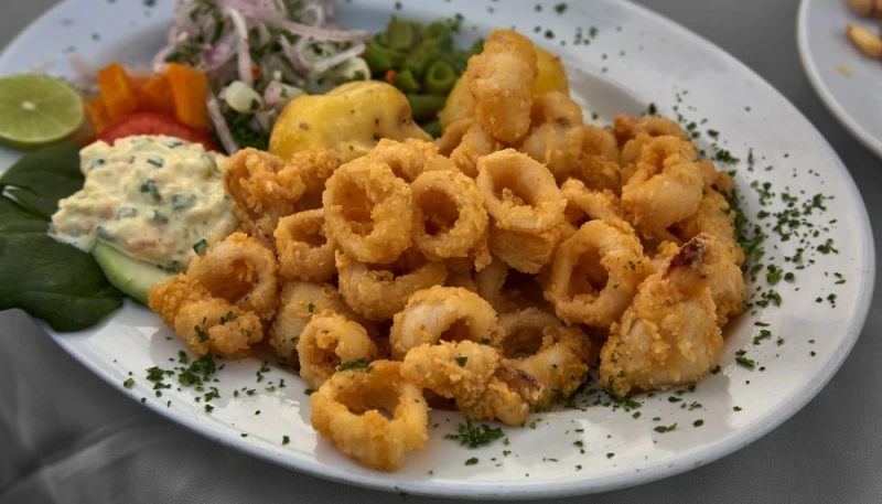 Calmars grillés, marinade citron-persil