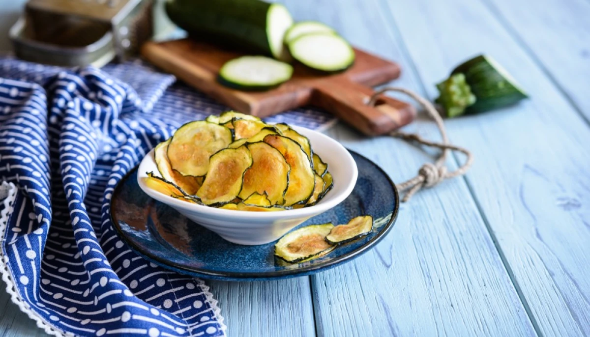 Chips de courgettes au four