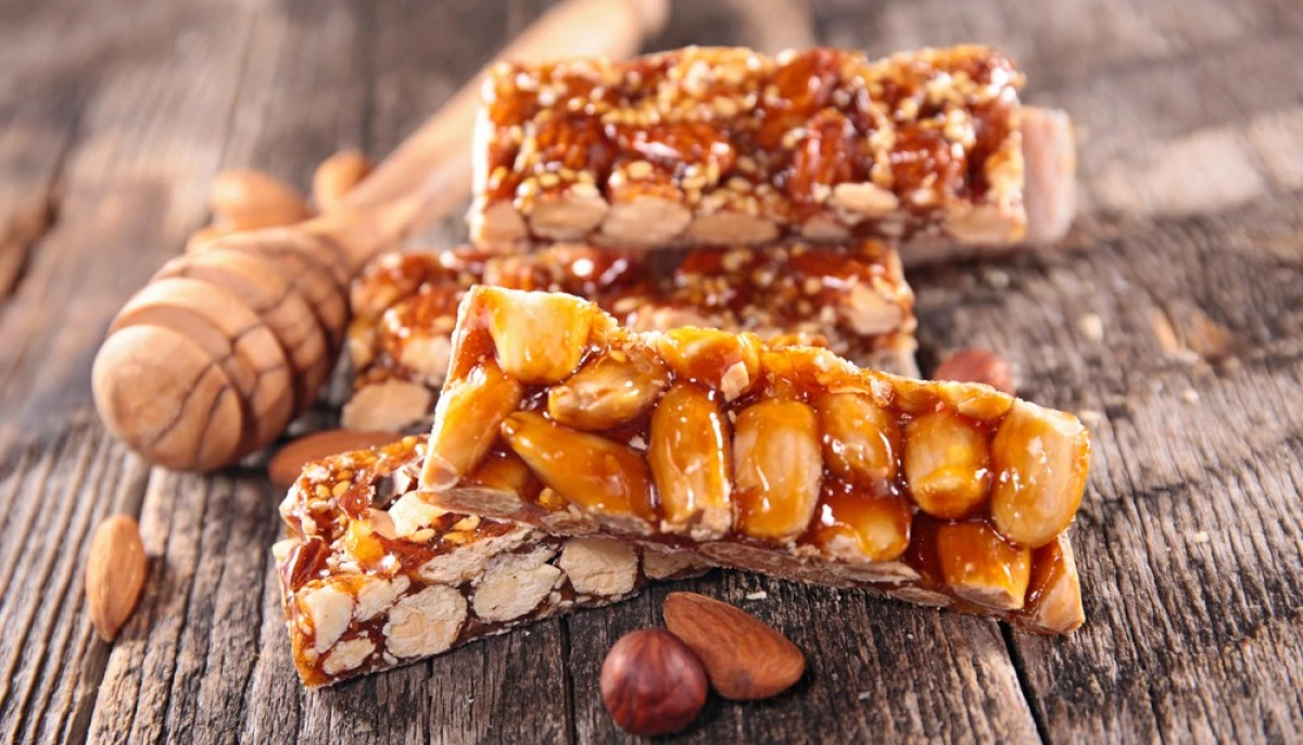 Granola maison aux amandes et miel