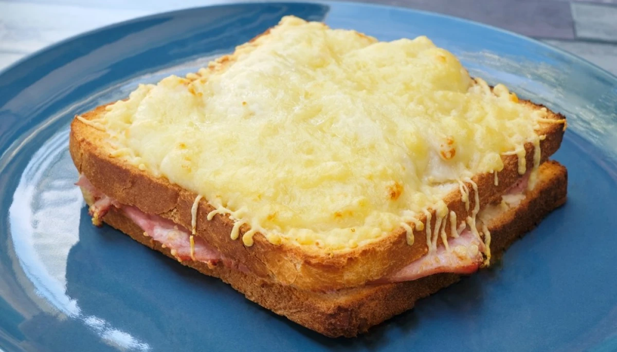 Croque-monsieur au micro-ondes