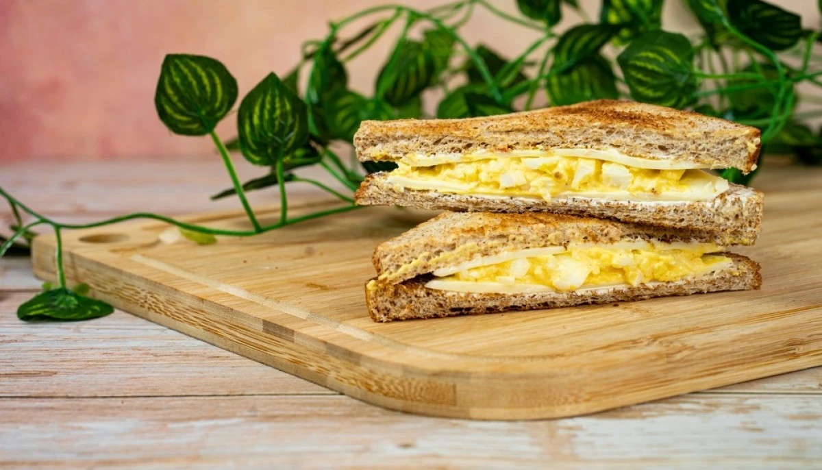 Sandwich œuf dur-mayo
