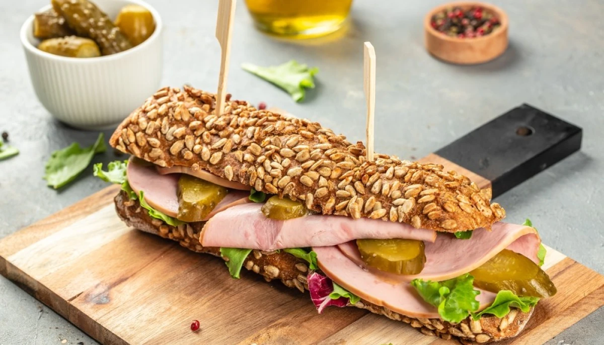 Délicieux sandwich à la baguette