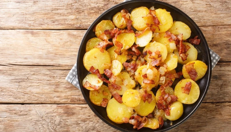 poêlée de pommes de terre aux lardons