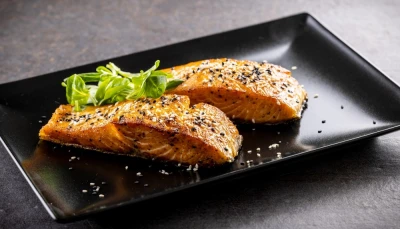 Saumon grillé aux graines de sésame