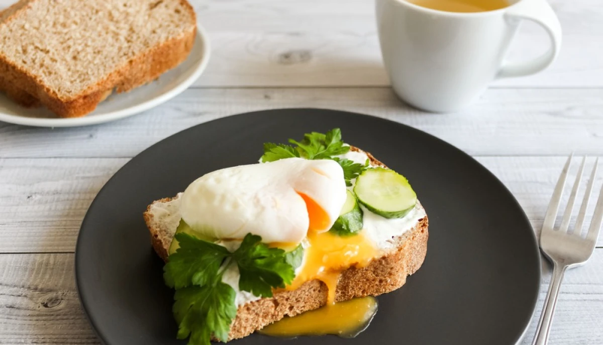 Toast gourmand à l’œuf poché