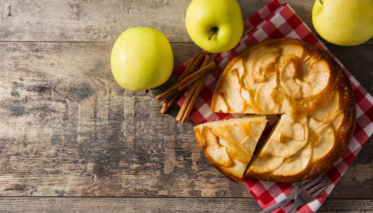 Clafoutis aux pommes et cannelle