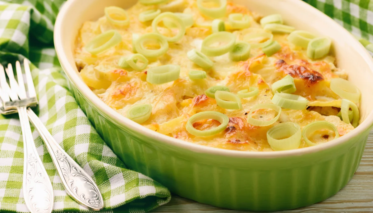 Gratin de pommes de terre et poireaux