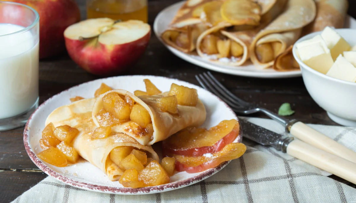Crêpes aux pommes caramélisées