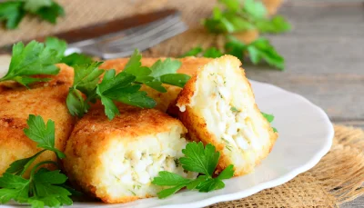 Galettes de chou-fleur dorées