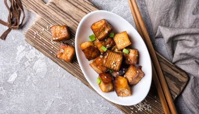 Tofu croustillant au miel et soja