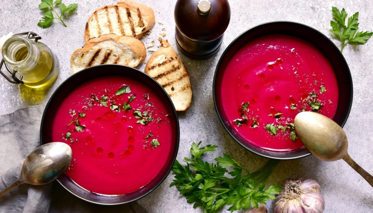 Soupe de betterave au cumin