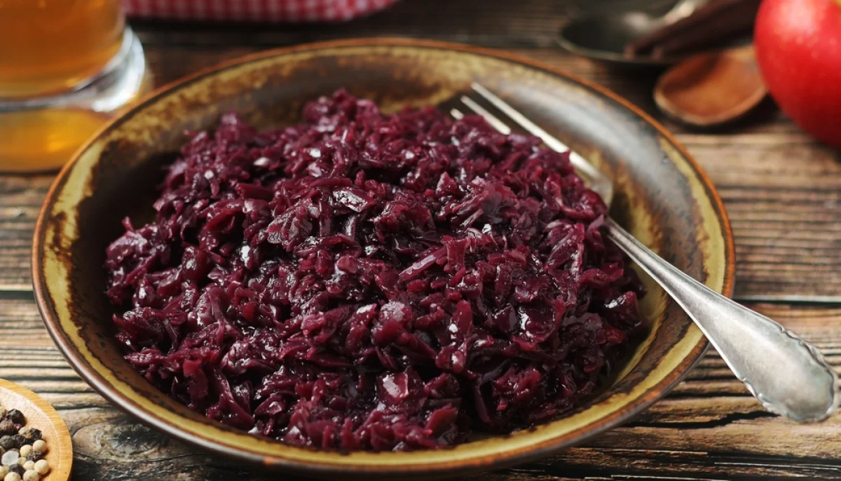 Chou rouge braisé au vinaigre de pomme