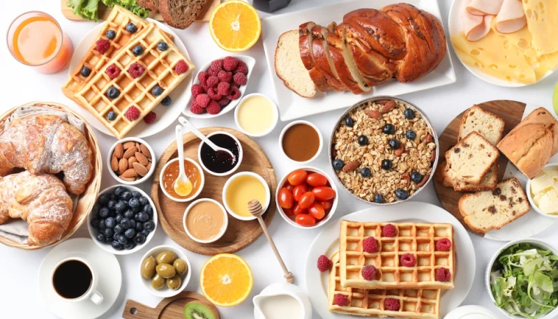 Petit-Déjeuner Équilibré : Idées de Repas Sains pour Bien Commencer la Journée