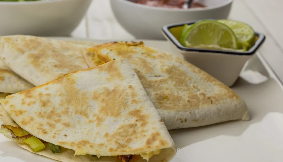 Quesadillas poireaux-fromage