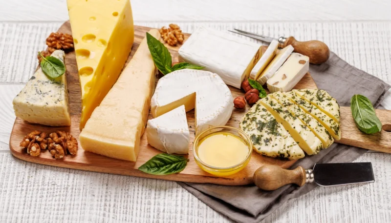 Fromages : les secrets d’une dégustation parfaite (et les erreurs qui ruinent les saveurs)