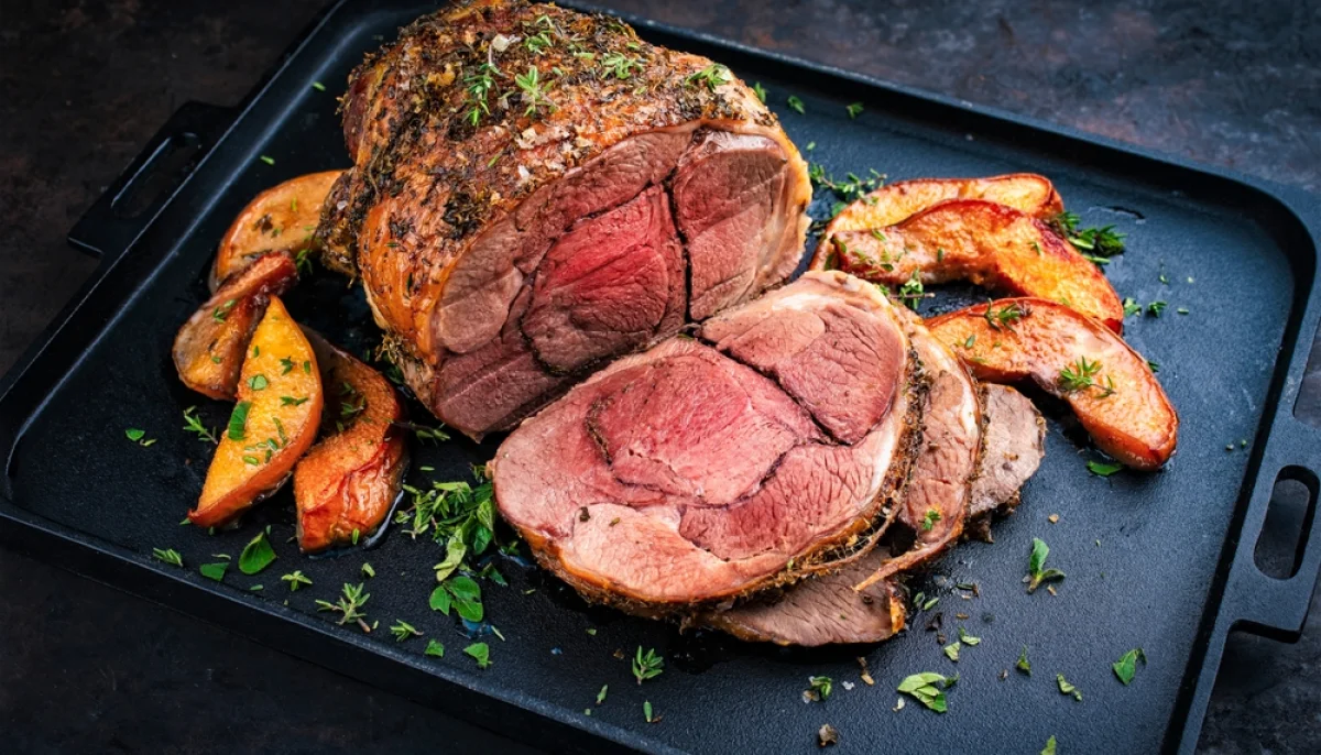 Gigot d’agneau rôti ail et romarin