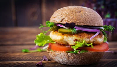 Burger de dinde au pesto maison
