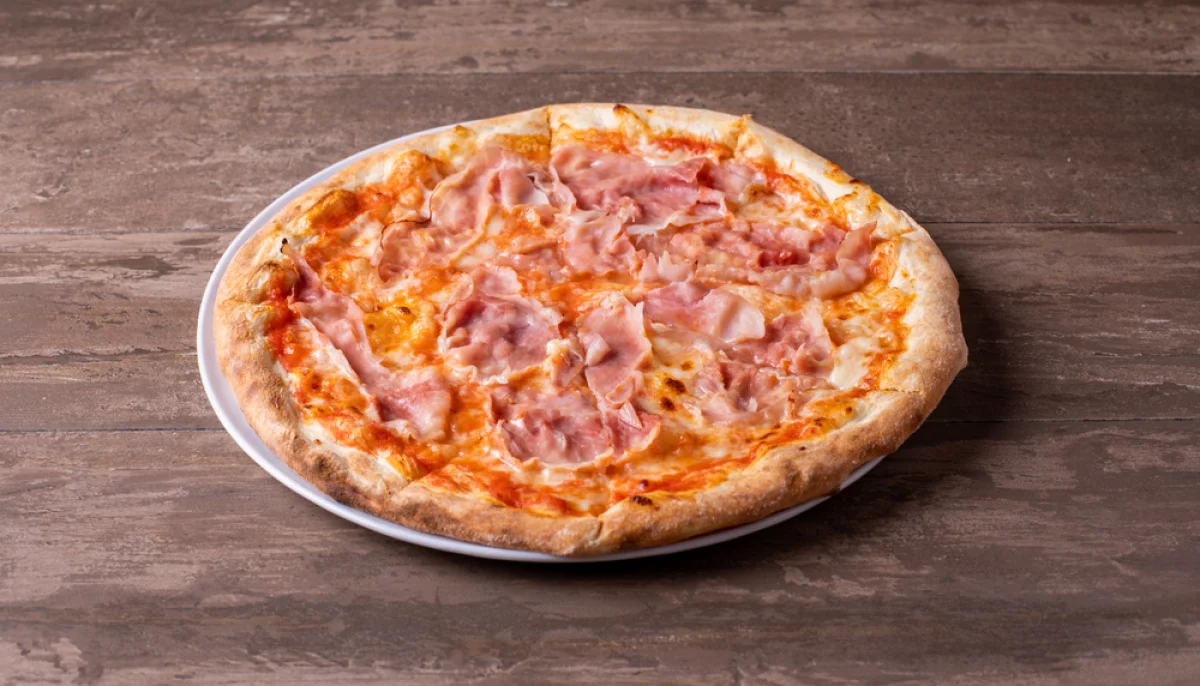 Pizza maison facile jambon fromage pâte moelleuse