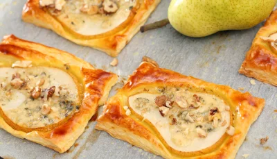 Tartelette fine aux poires et gorgonzola