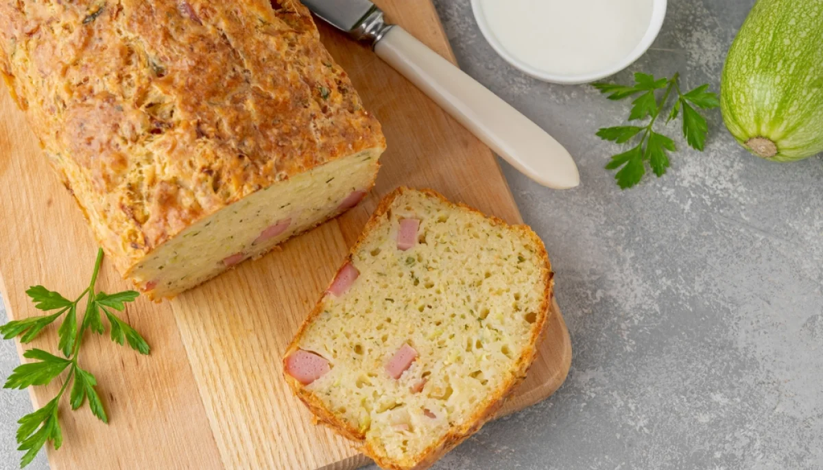 Cake courgette jambon fromage