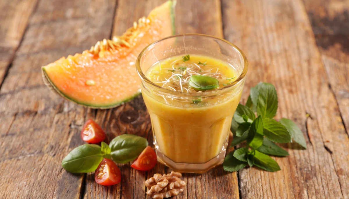 Gaspacho melon tomate basilic
