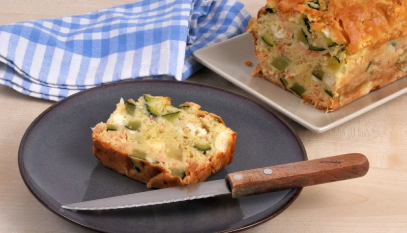 Cake protéiné courgette feta