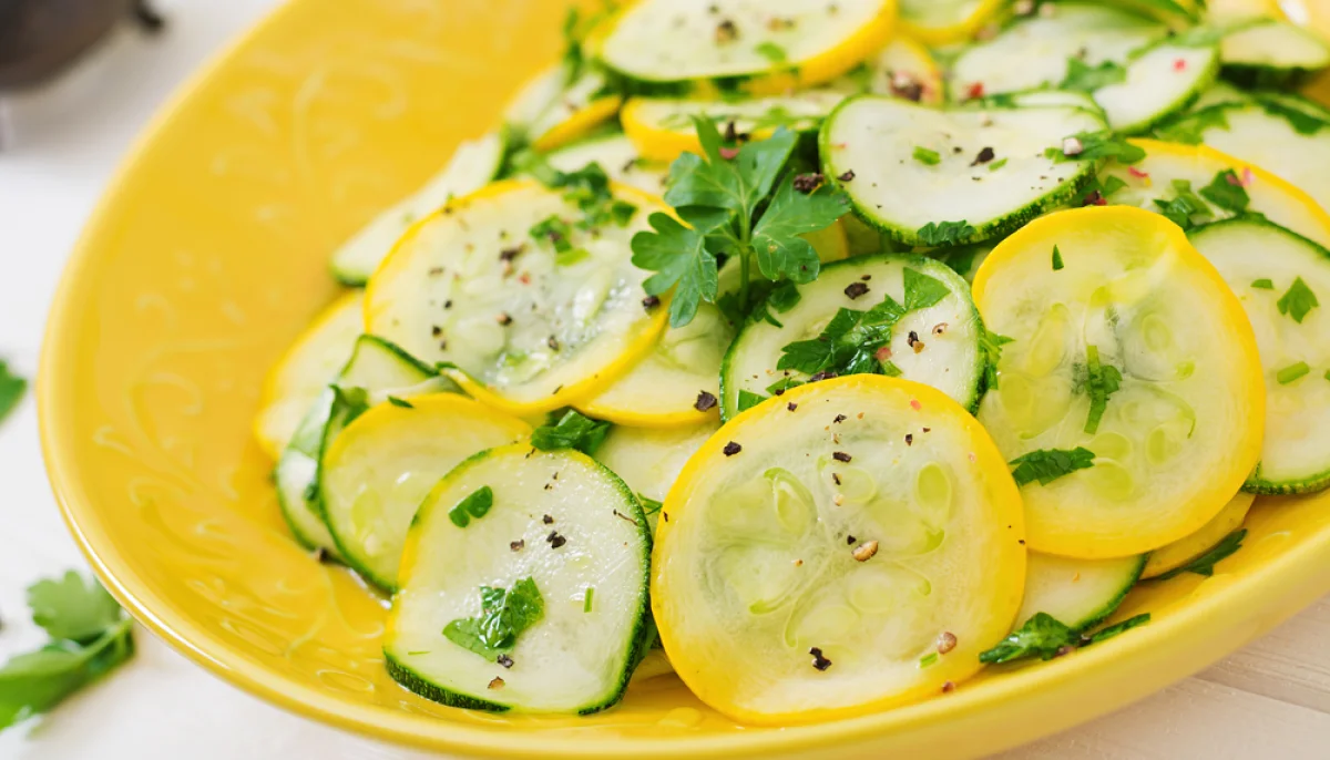 Courgettes marinées au citron