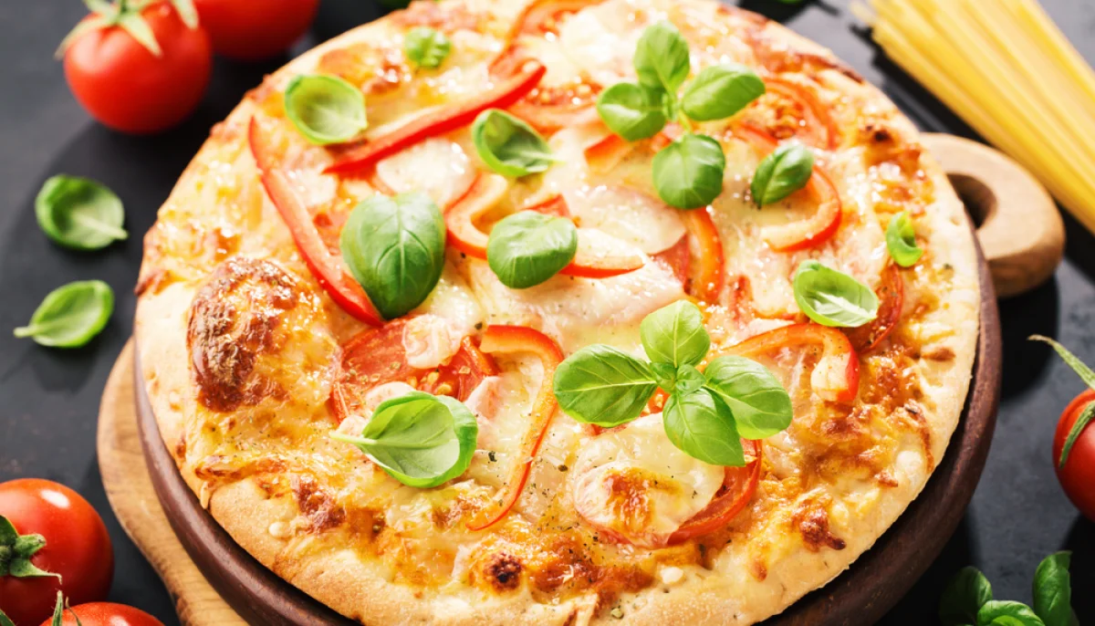 Pizza blanche aux poivrons grillés