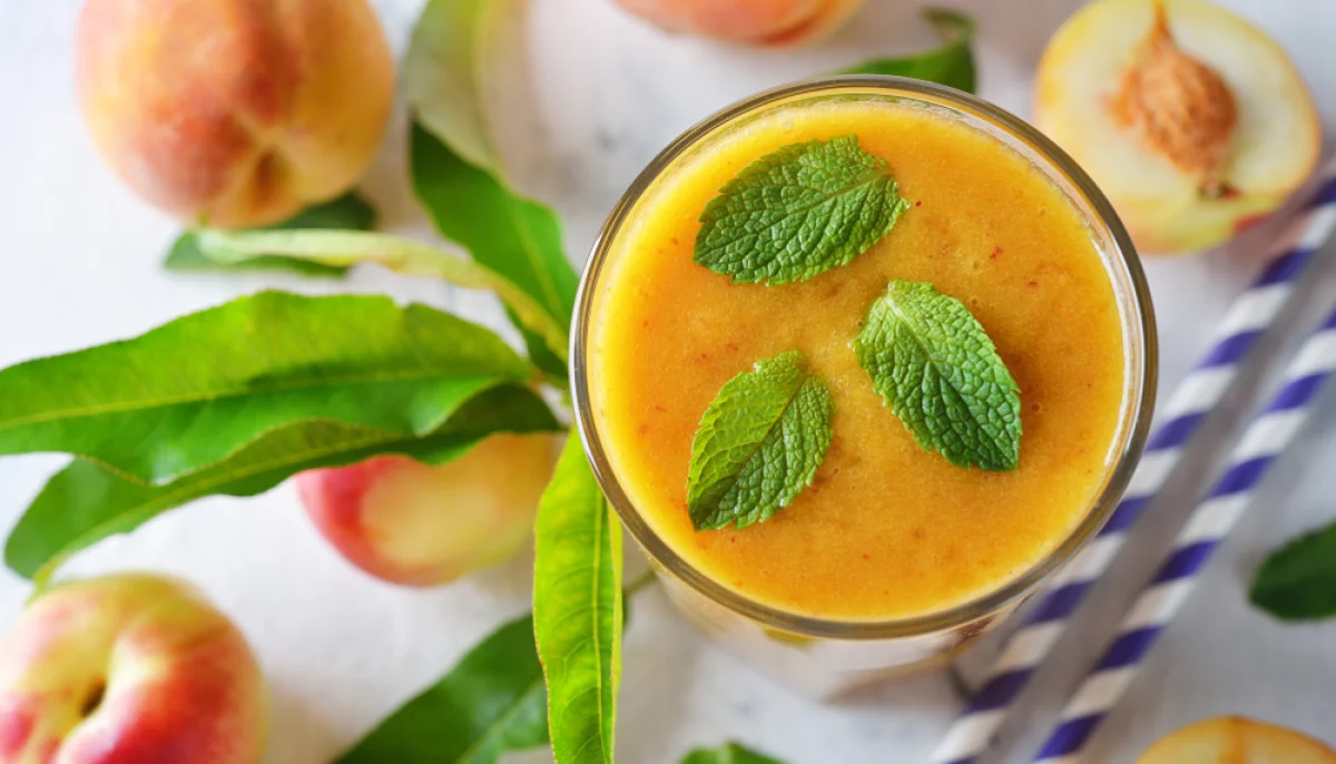 Smoothie pêche brugnon